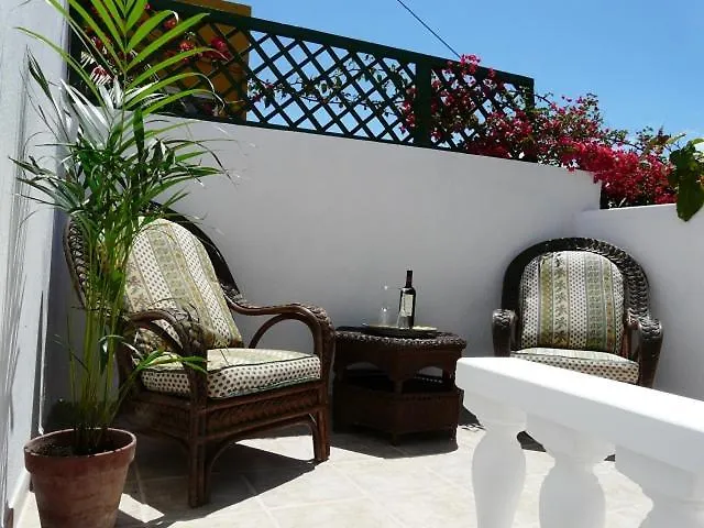 Casa Flora Garden Sauzal